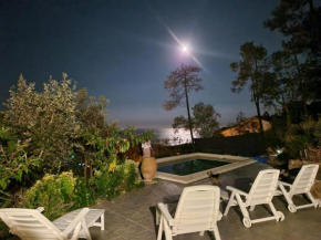 VILLA 200 m2 5 CHAMBRES, PISCINE, VUE SUR MER